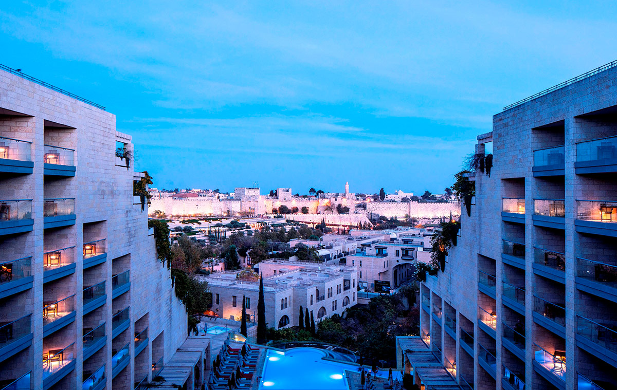 Picture of the view with the pool